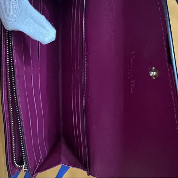 Authentic Preloved Authentic Christian Dior Leather Wallet - Picture 6 of 8